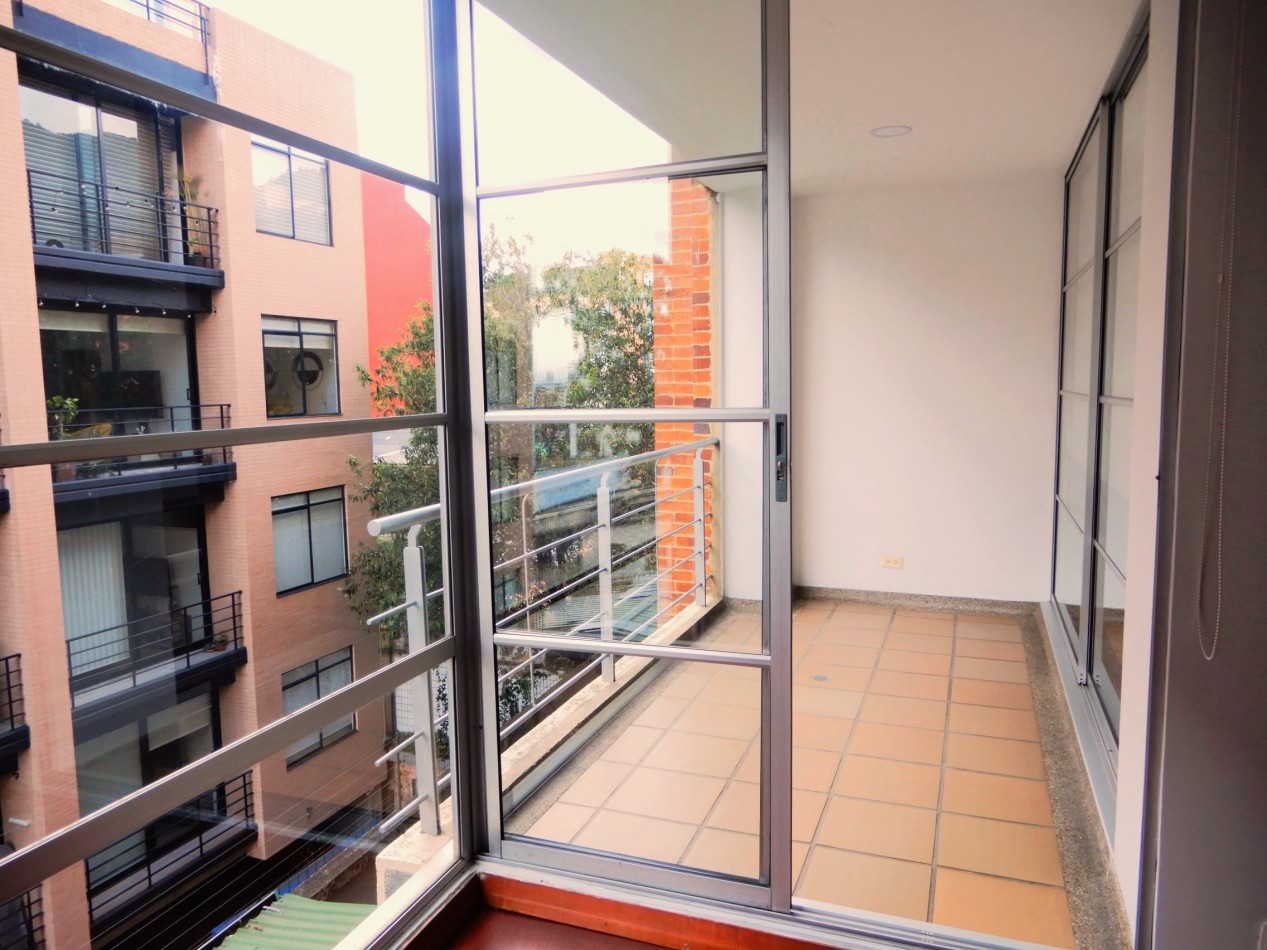 Apartamento en Venta Bella Suiza 1 Alcoba con Balcon