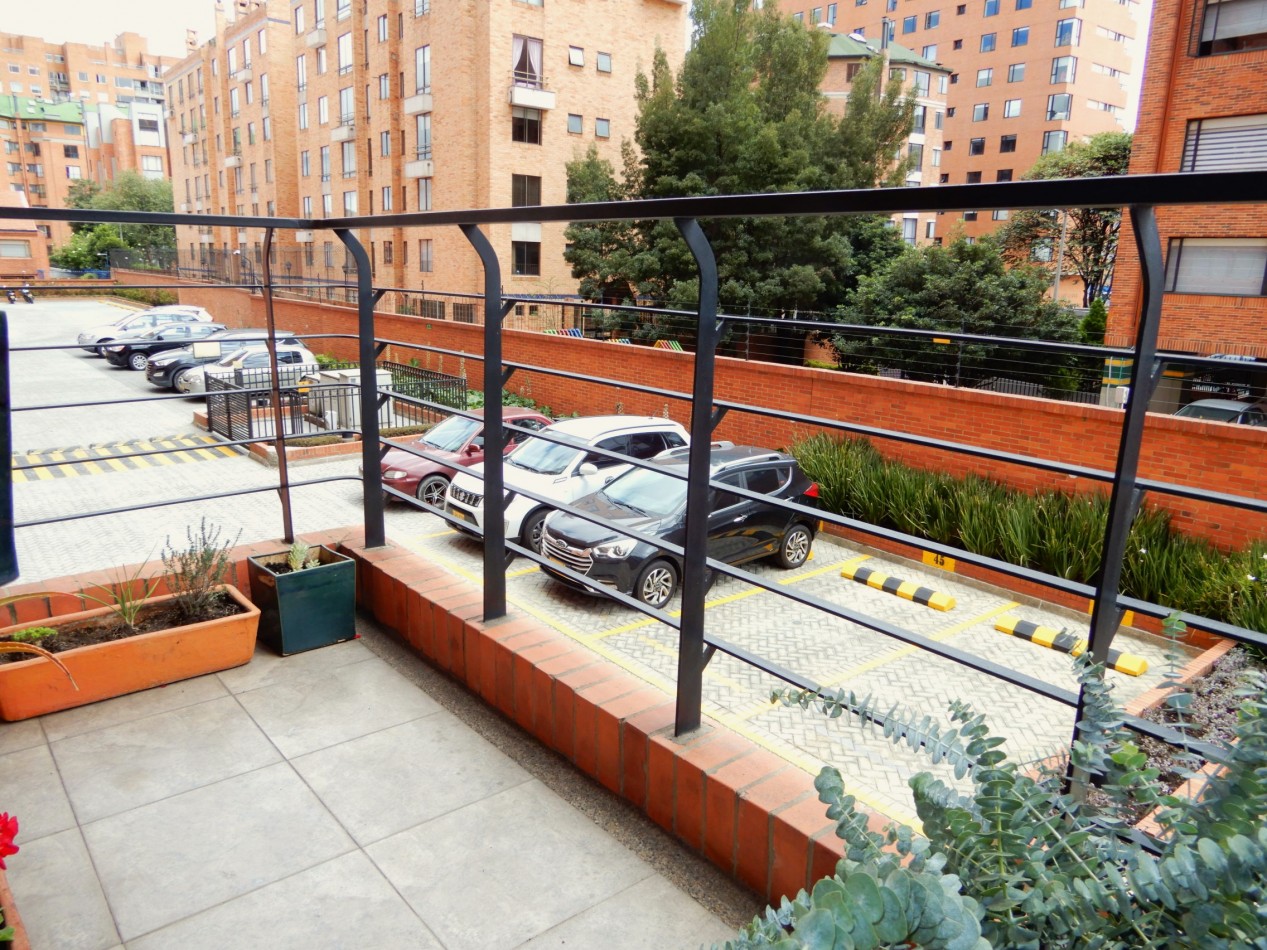 Apartamento en Venta Colina Campestre Conjunto Cerrado 3 Alcobas y Balcon