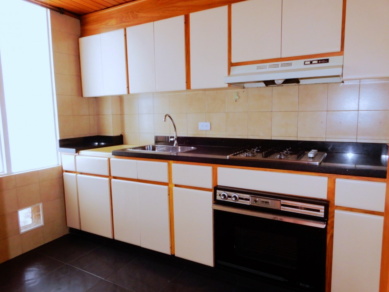 Apartamento en Arriendo Santa Barbara 1 Alcoba y Estudio