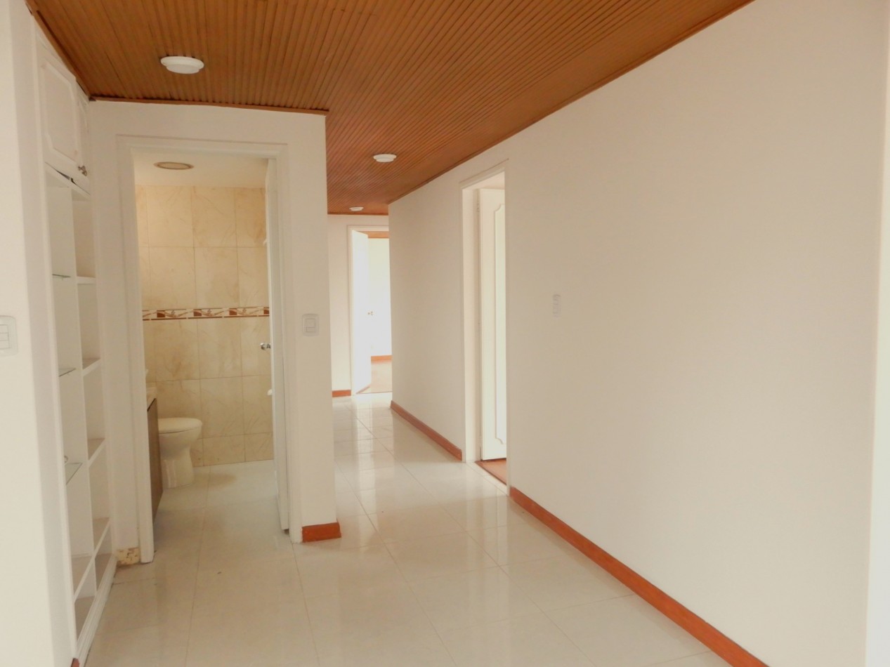 Apartamento en Arriendo Santa Barbara 3 Alcobas Exterior