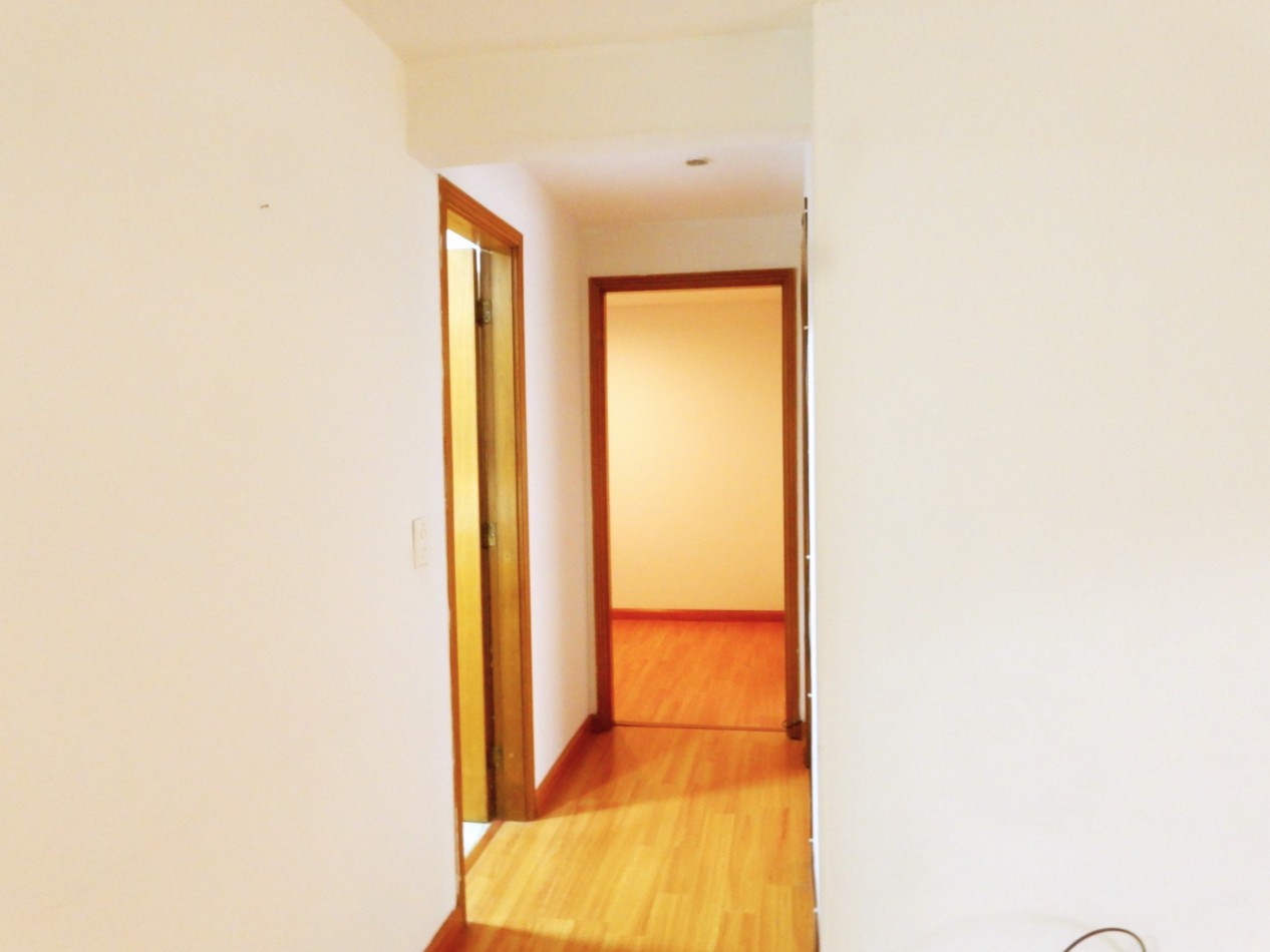 Apartamento en Arriendo Multicentro Una Alcoba y Estudio con Parqueadero