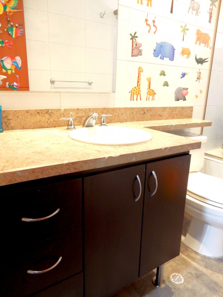 Apartamento en Venta Contador en Club House 3 Alcobas y Terraza