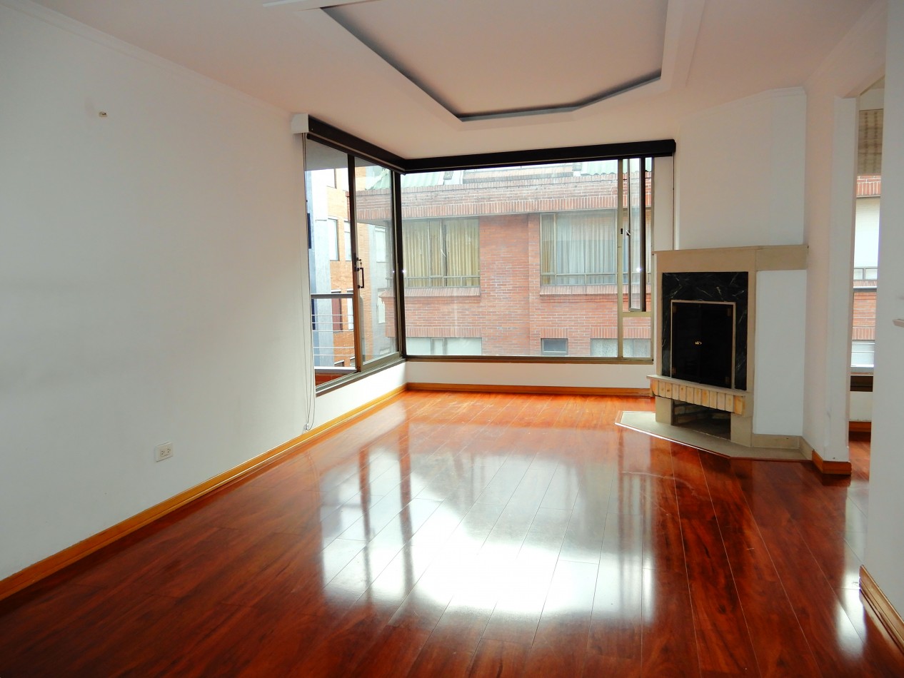 Apartamento en Arriendo Santa Barbara Occidental 2 alcobas y balcones