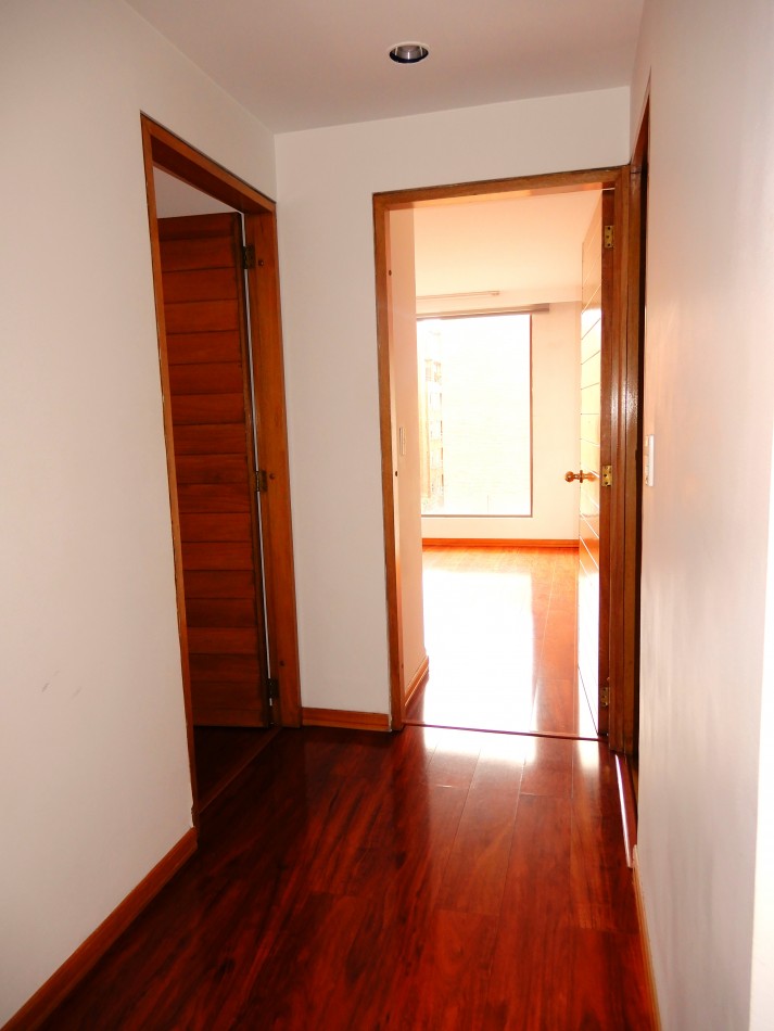 Apartamento en Arriendo Santa Barbara Occidental 2 alcobas y balcones