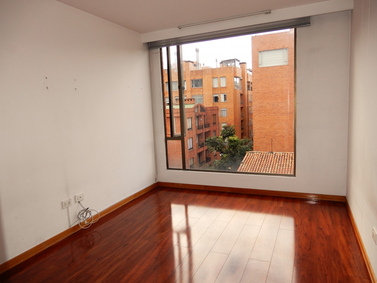 Apartamento en Arriendo Santa Barbara Occidental 2 alcobas y balcones