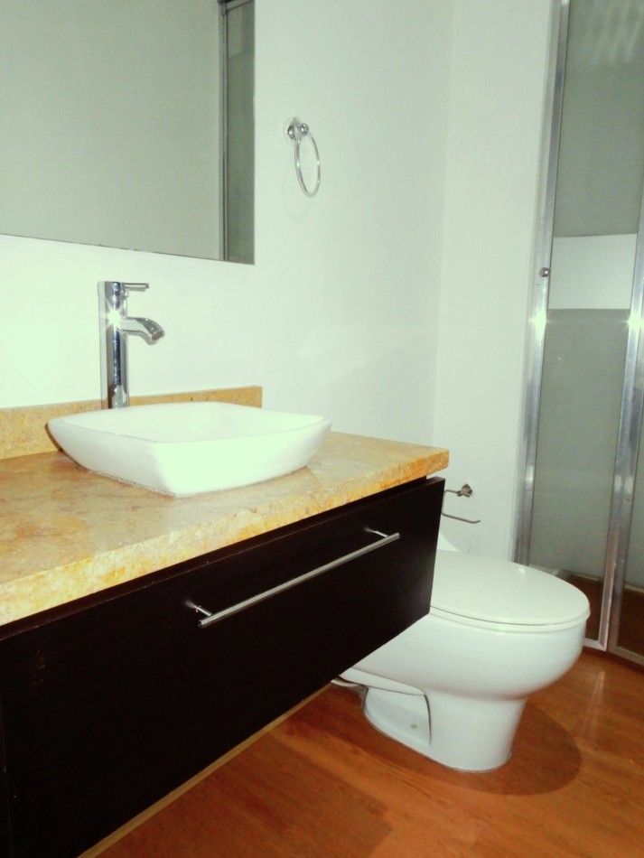 Apartamento en Arriendo Chico Norte Duplex 1 Alcoba y 1 Parqueadero.