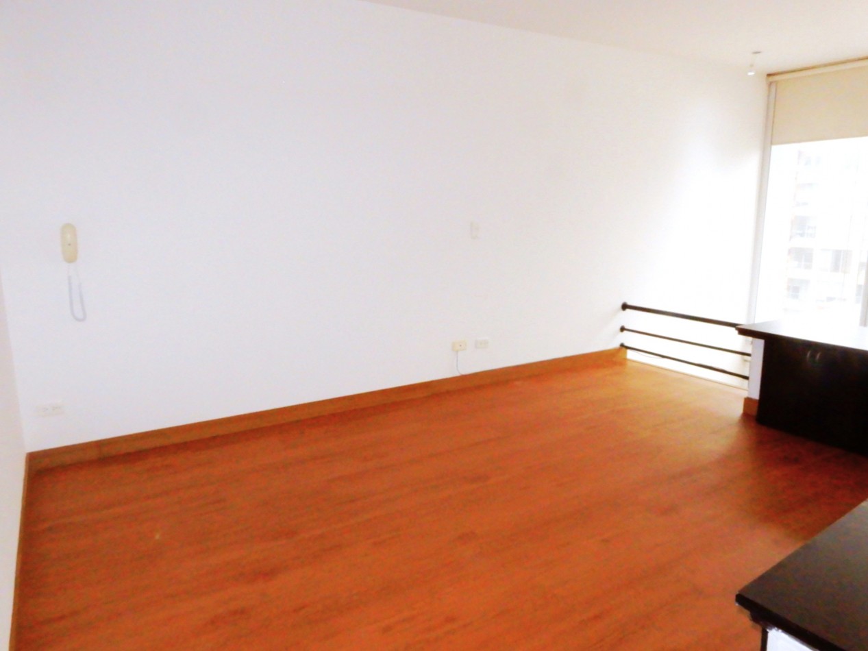 Apartamento en Arriendo Chico Norte Duplex 1 Alcoba y 1 Parqueadero.