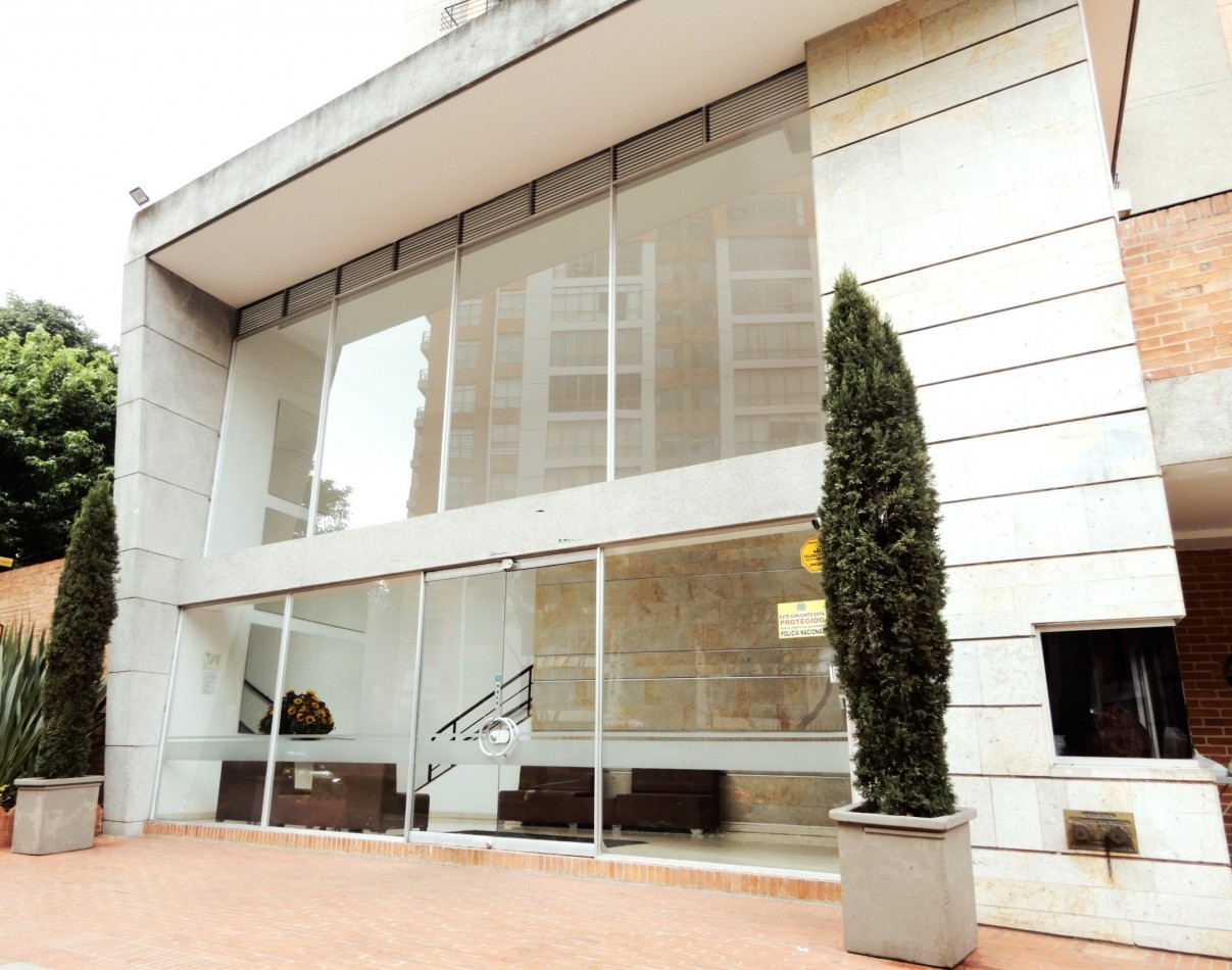 Apartamento en Venta Lisboa e Conjunto Cerrado 3 Alcobas y Balcon