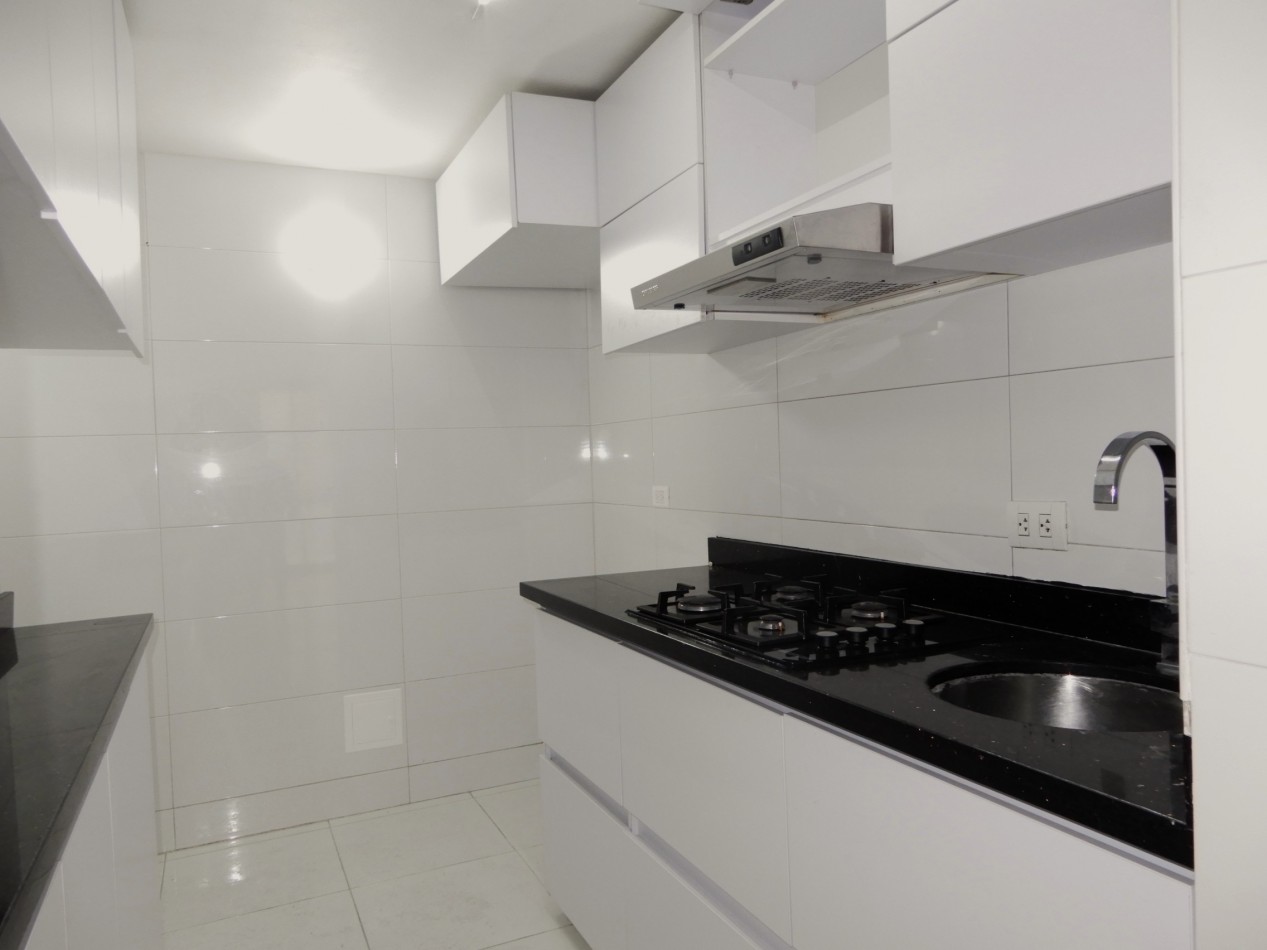 Apartamento en Venta Lisboa e Conjunto Cerrado 3 Alcobas y Balcon