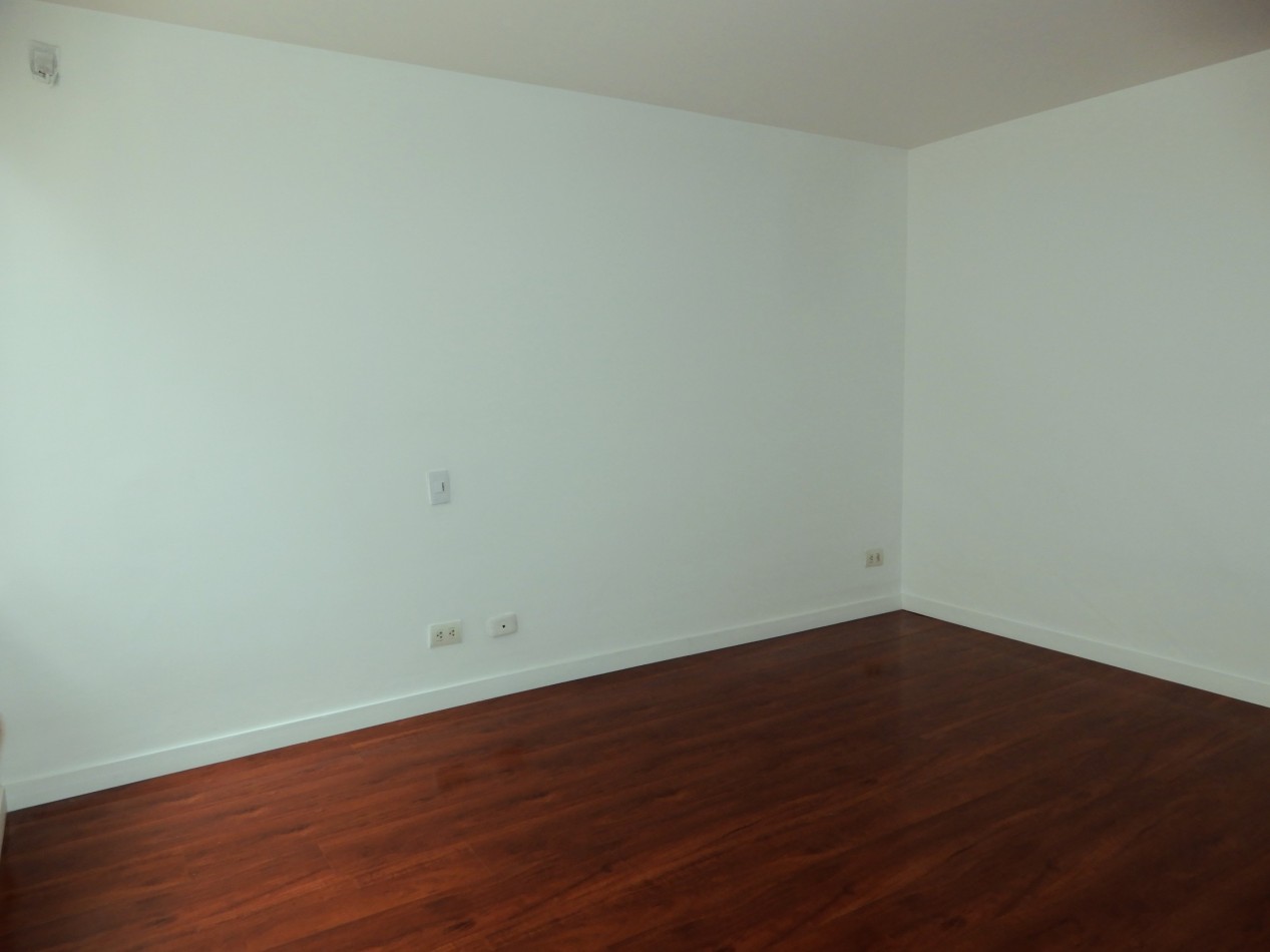 Apartamento en Venta Lisboa e Conjunto Cerrado 3 Alcobas y Balcon