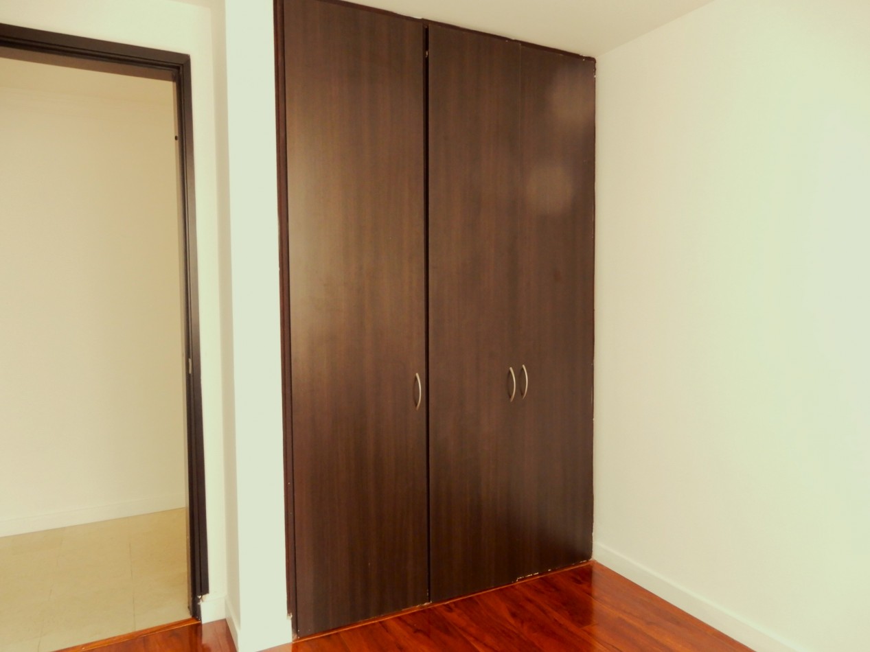 Apartamento en Venta Lisboa e Conjunto Cerrado 3 Alcobas y Balcon