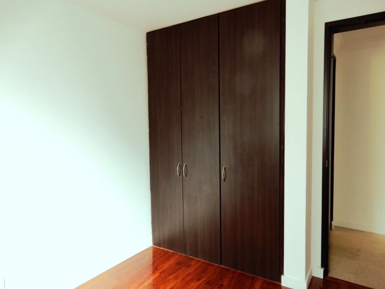 Apartamento en Venta Lisboa e Conjunto Cerrado 3 Alcobas y Balcon