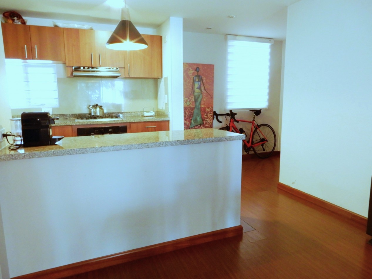 Apartamento en Venta Bella Suiza Alta 3 Alcobas con Balcon y 2 Parqueaderos