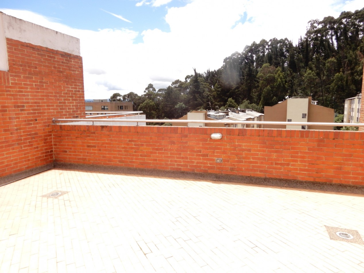 Apartamento en Venta Bella Suiza Alta 3 Alcobas con Balcon y 2 Parqueaderos