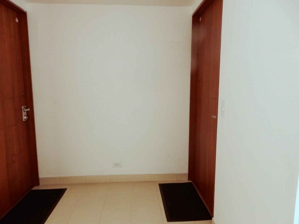 Apartamento en Venta Bella Suiza Alta 3 Alcobas con Balcon y 2 Parqueaderos