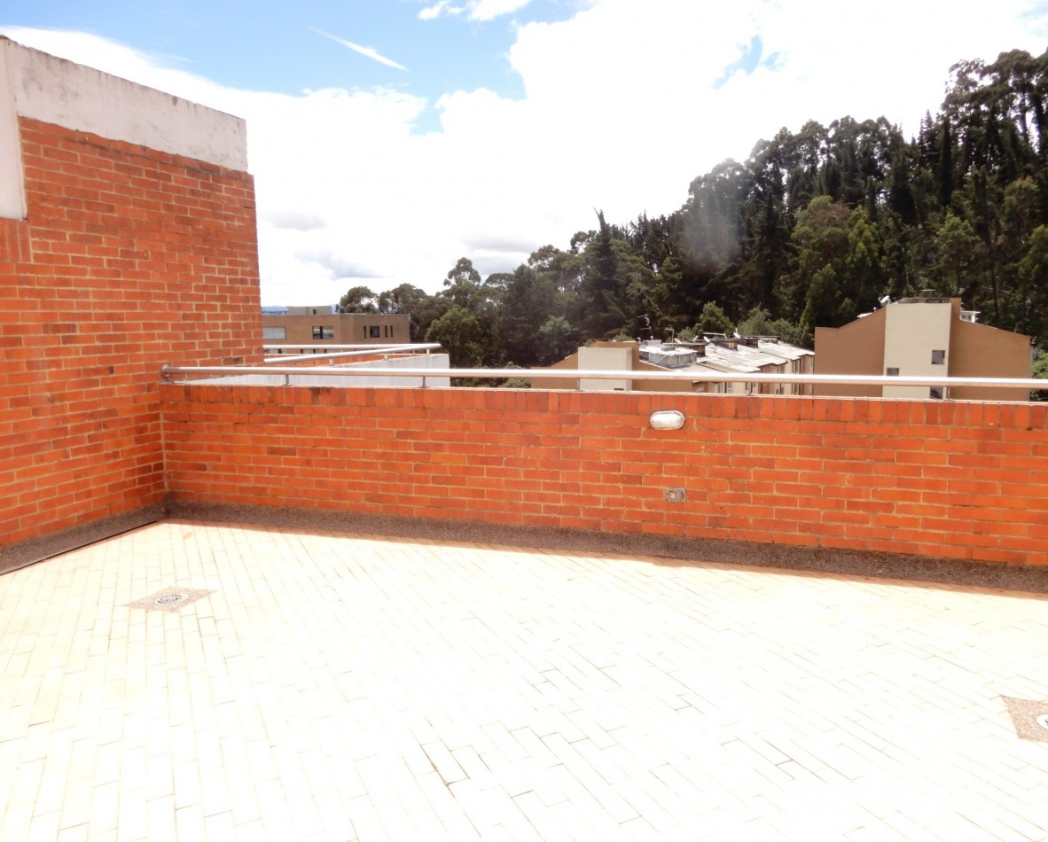 Apartamento en Venta Bella Suiza Alta 3 Alcobas con Balcon y 2 Parqueaderos