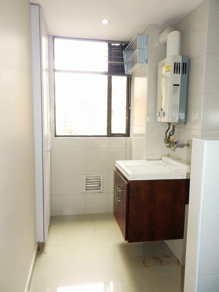 Apartamento en Arriendo Bella Suiza 2 Alcobas con Balcon y 2 Parqueaderos