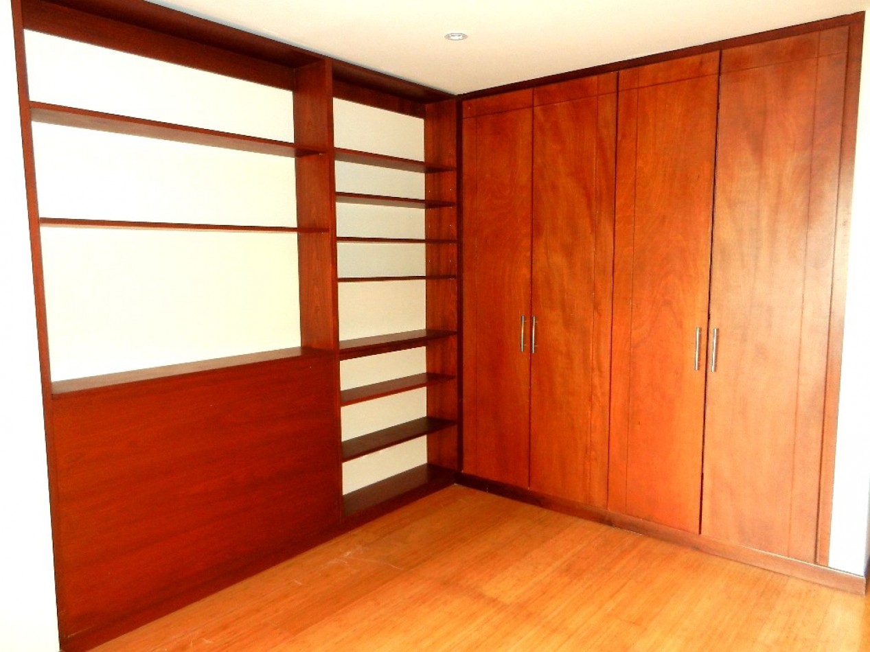 Apartamento en Arriendo Bella Suiza 2 Alcobas con Balcon y 2 Parqueaderos