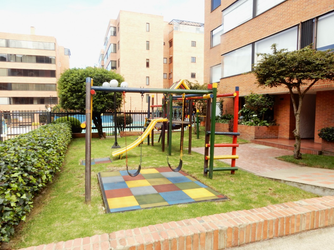 APARTAMENTO EN ARRIENDO MULTICENTRO AMOBLADO  1 ALCOBA Y ESTUDIO