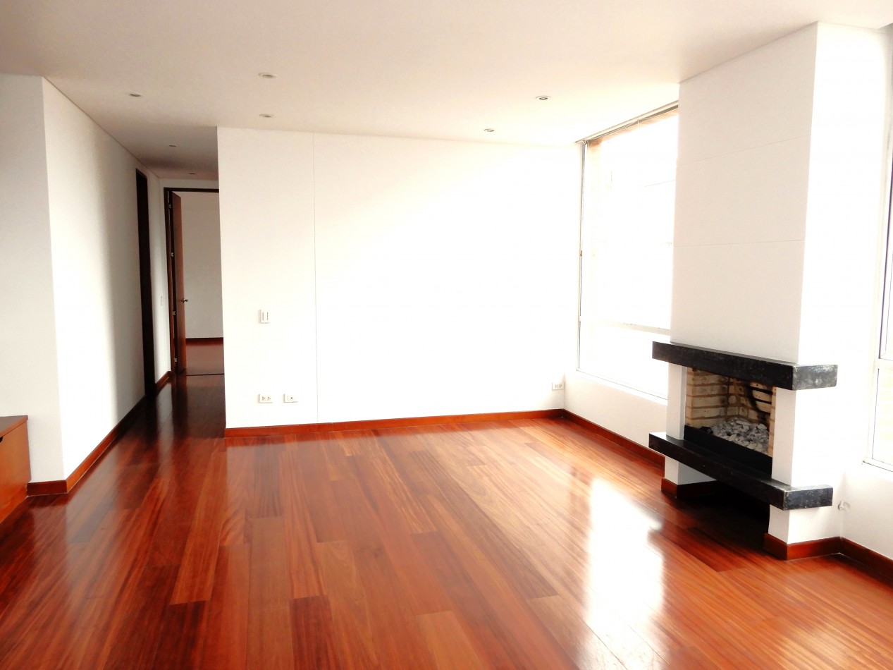 Apartamento en Arriendo Chico Norte 2 Alcobas y 1 Parqueadero.