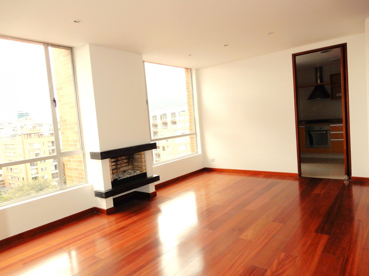 Apartamento en Arriendo Chico Norte 2 Alcobas y 1 Parqueadero.