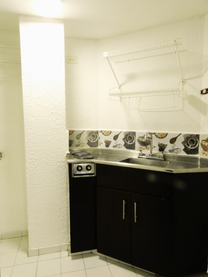 Apartaestudio en Arriendo Quinta Paredes con Alcoba Independiente