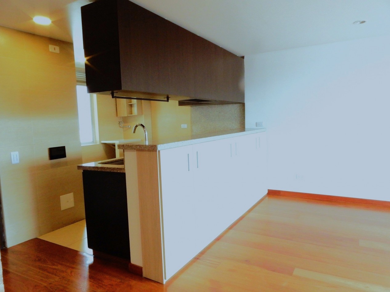 Apartamento en Venta Chapinero Alto 2 Alcobas con Balcon y 1 Parqueadero