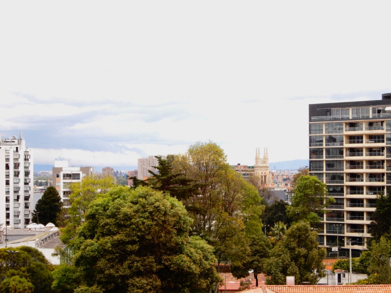 Apartamento en Venta Chapinero Alto 2 Alcobas con Balcon y 1 Parqueadero