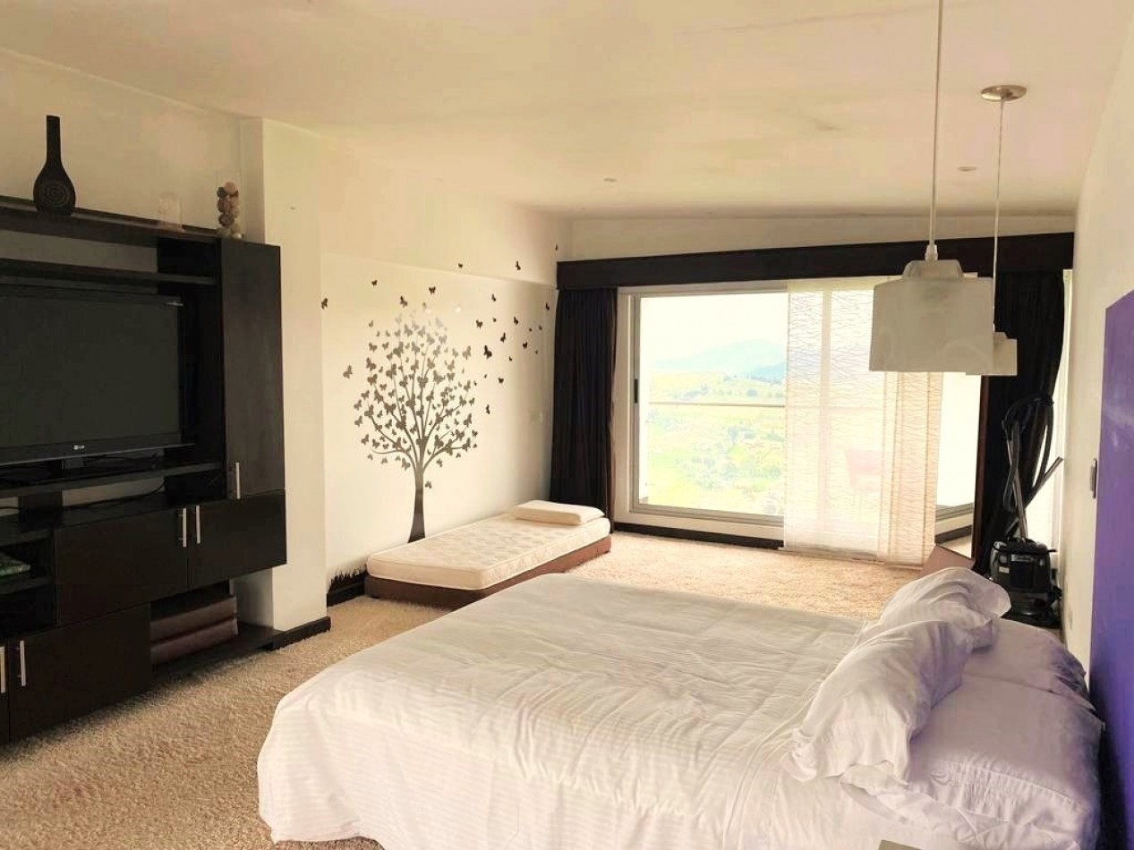 Casa en Arriendo La Calera Vereda La Popa 4 Alcobas y Spa con Piscina