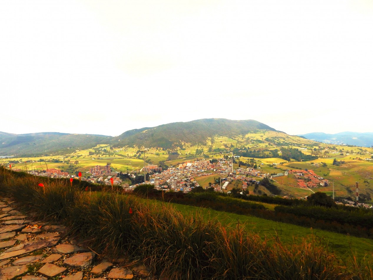 Casa en Arriendo La Calera Vereda La Popa 4 Alcobas y Spa con Piscina