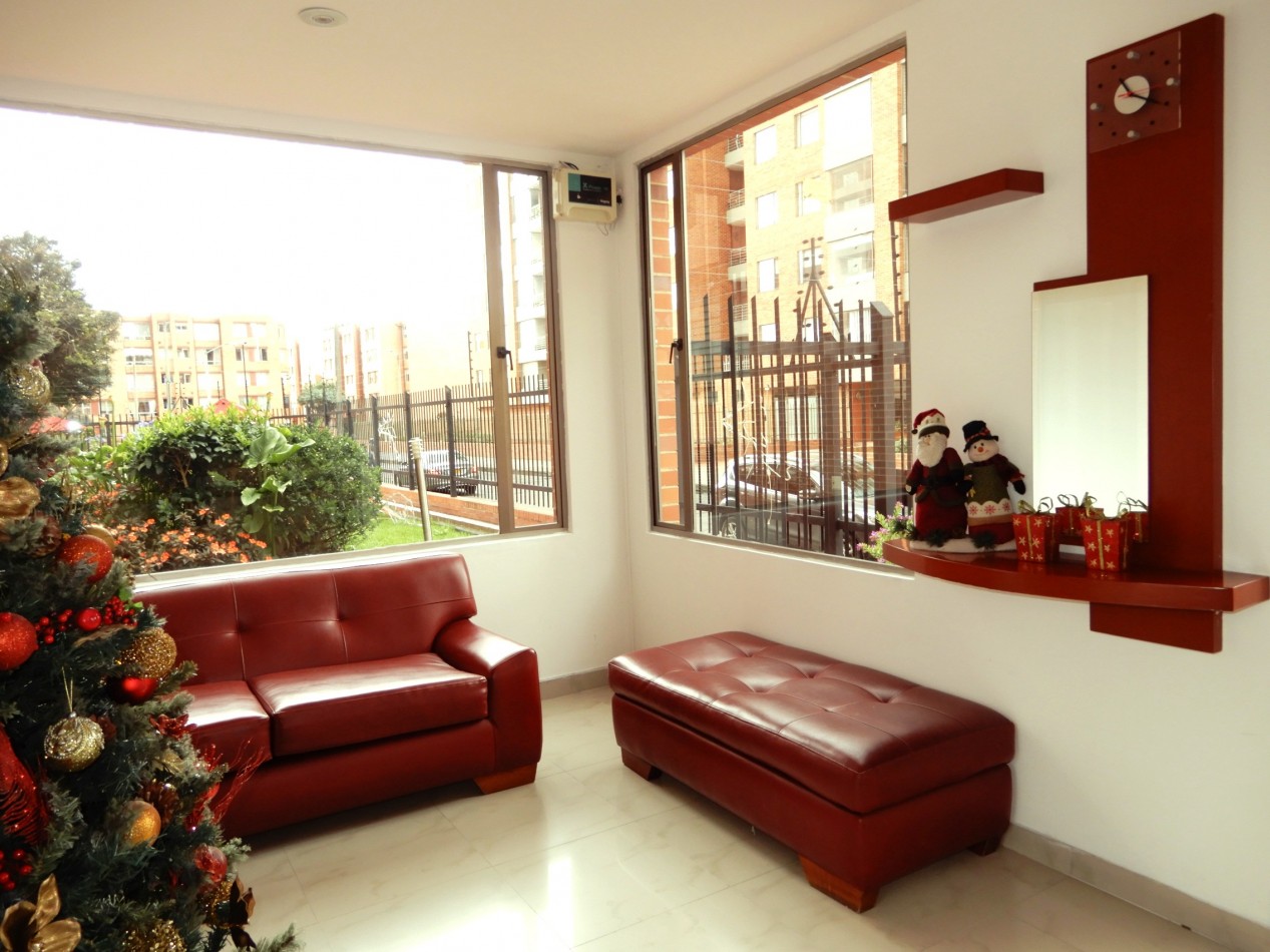 Apartamento en Venta Colina Campestre en Conjunto 3 Alcobas y 3 Parqueaderos.