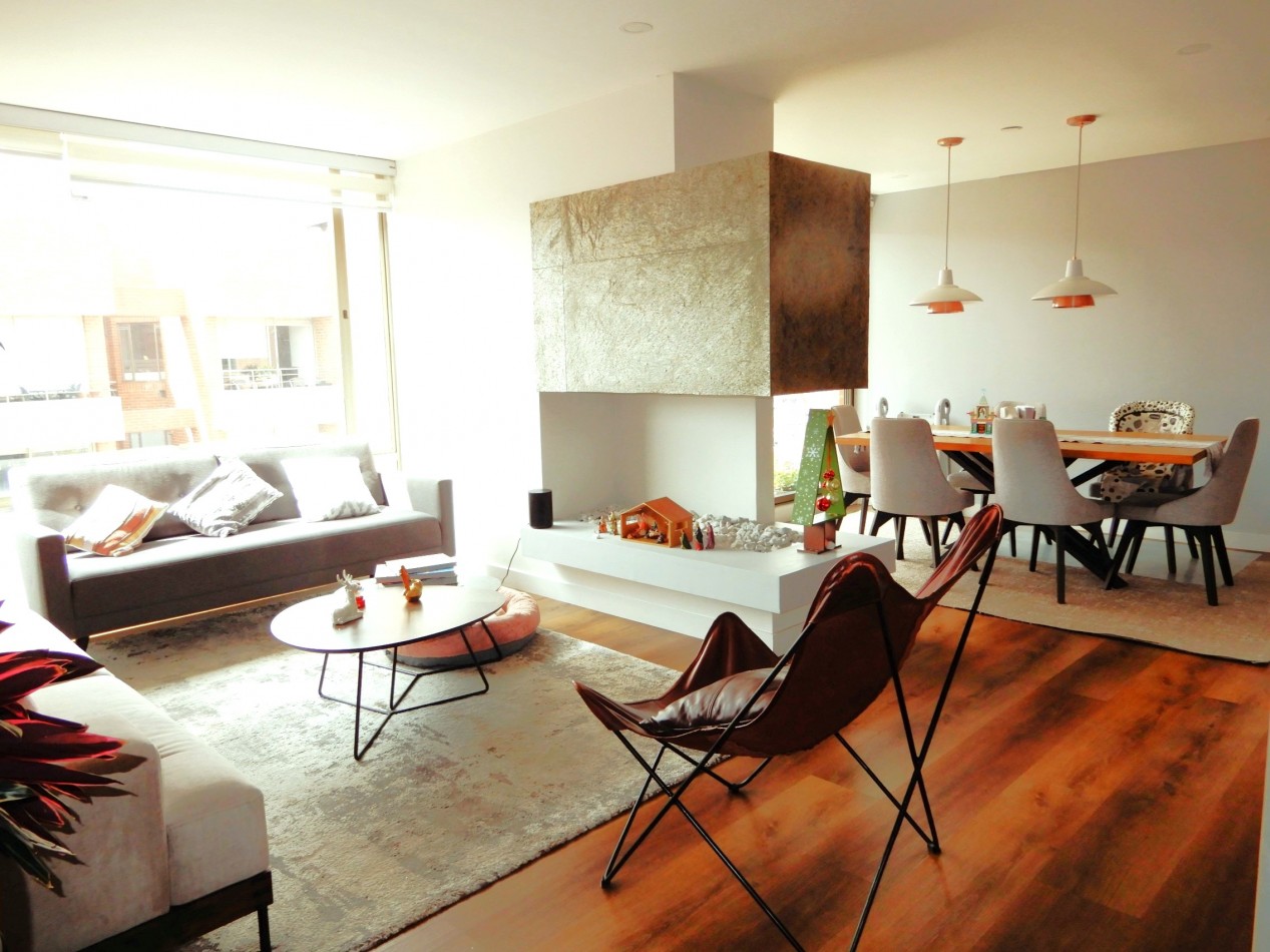 Apartamento en Venta Colina Campestre en Conjunto 3 Alcobas y 3 Parqueaderos.