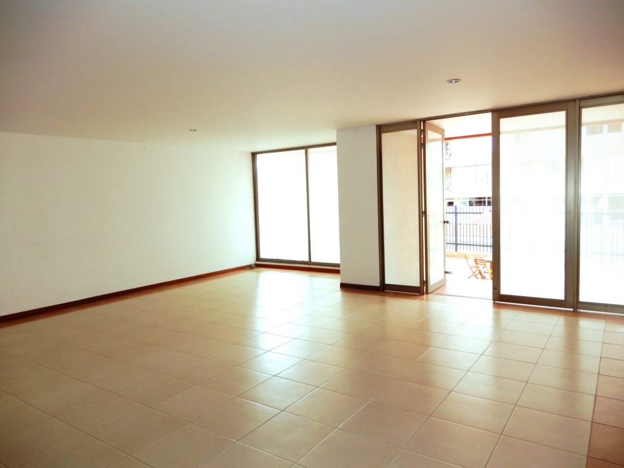 Apartamento en Venta Colina Campestre en Conjunto 3 Alcobas y 3 Parqueaderos.