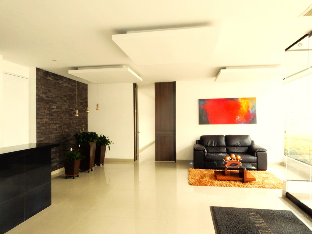 Apartaestudio en Arriendo Batan con Balcon y 1  Parqueadero.