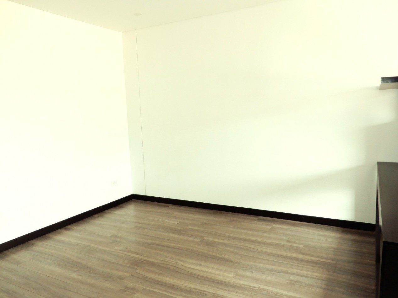 Apartaestudio en Arriendo Belmira Tipo Loft con Parqueadero