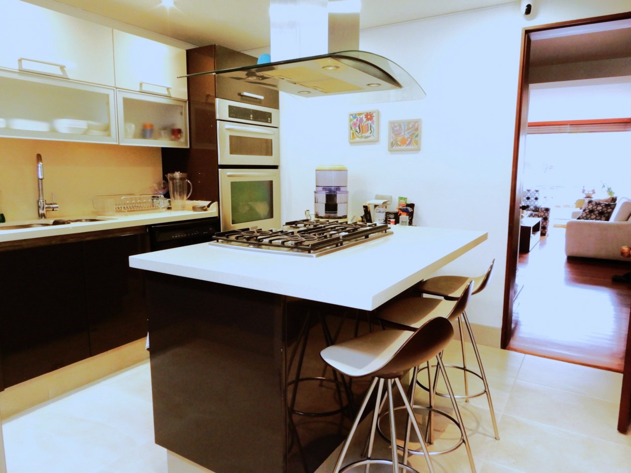 Casa en Venta Conjunto Bosques de Gratamira con 3 Alcobas y 3 parqueaderos.