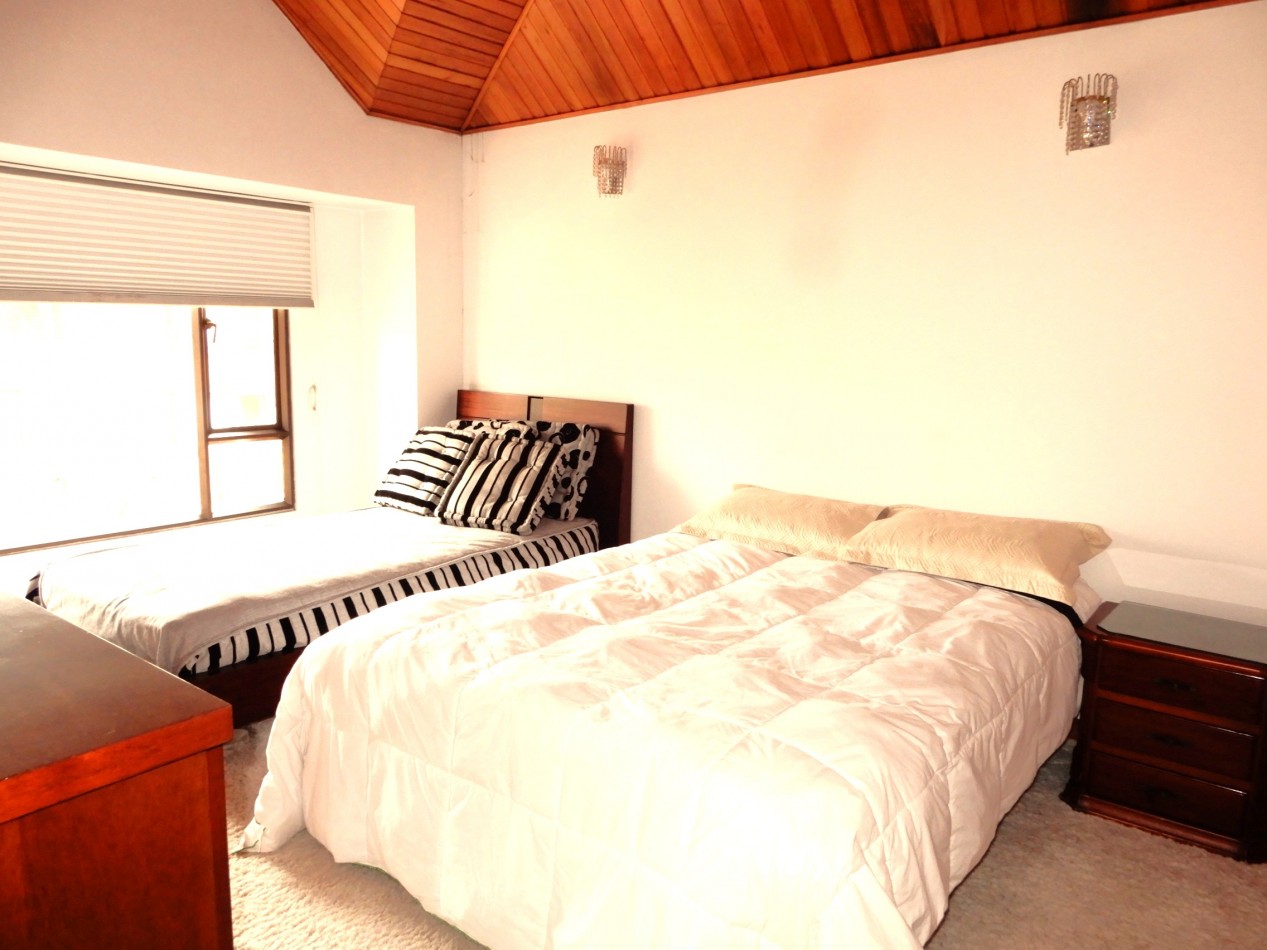 Casa en Venta Conjunto Bosques de Gratamira con 3 Alcobas y 3 parqueaderos.