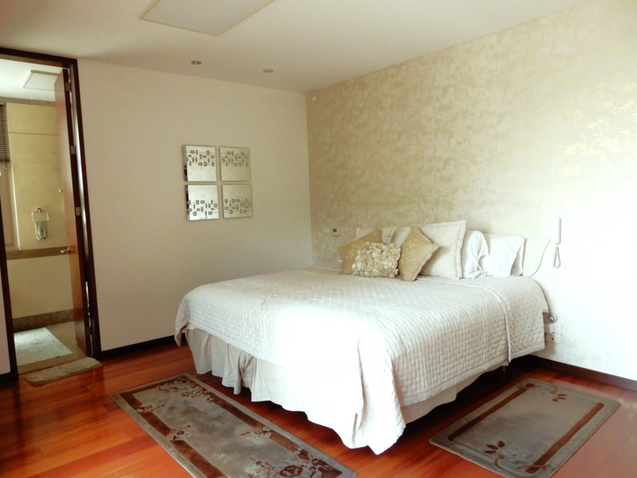 Apartamento en Arriendo Chico Reservado 3 Alcobas con Baño y Rodeado de Terraza