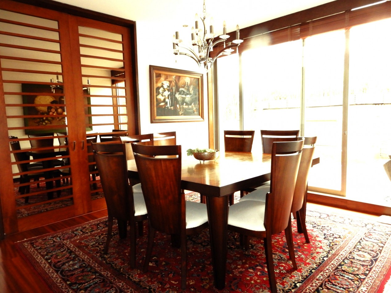 Apartamento en Arriendo Chico Reservado 3 Alcobas con Baño y Rodeado de Terraza