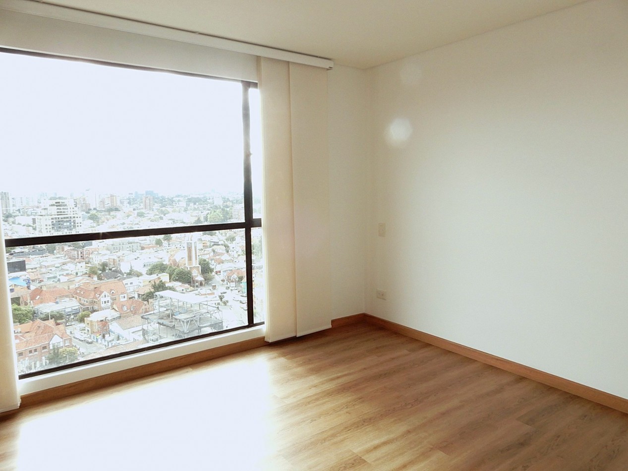 Apartamento en Arriendo Centro Internacional con 1 Alcoba y 1 Parqueadero