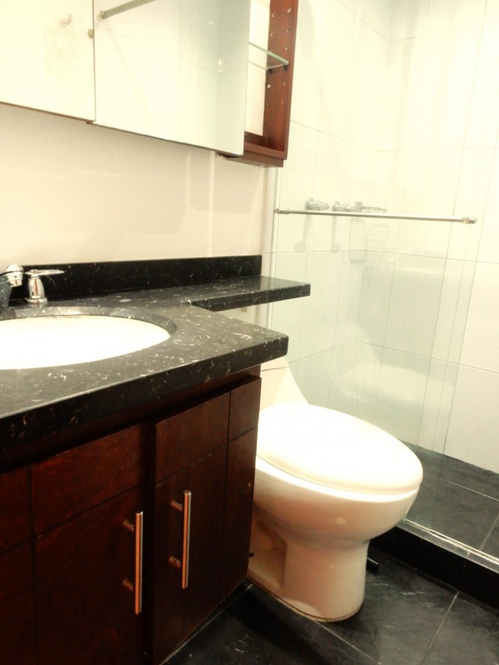 Apartamento en Arriendo Bella Suiza 2 Alcobas con Baño y 2 parqueaderos