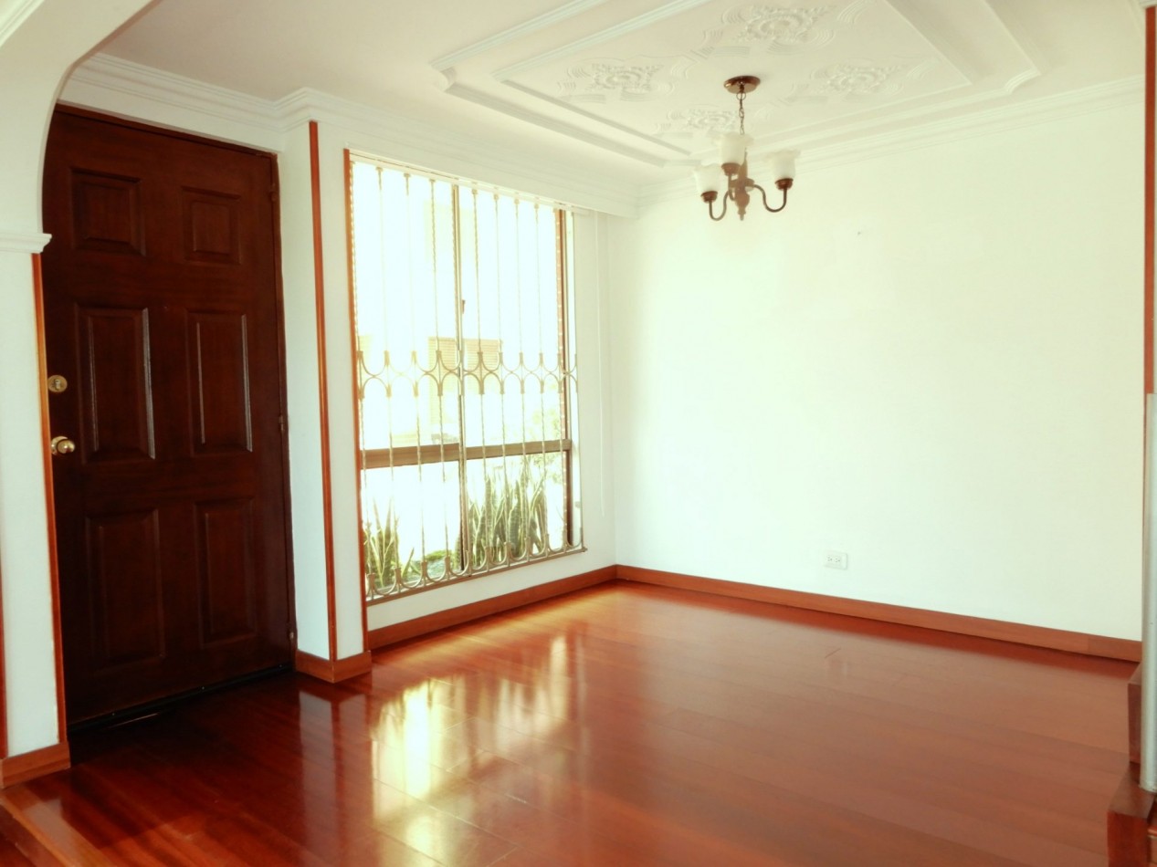 Casa en Arriendo Colina Campestre en Conjunto Cerrado 3 Alcobas