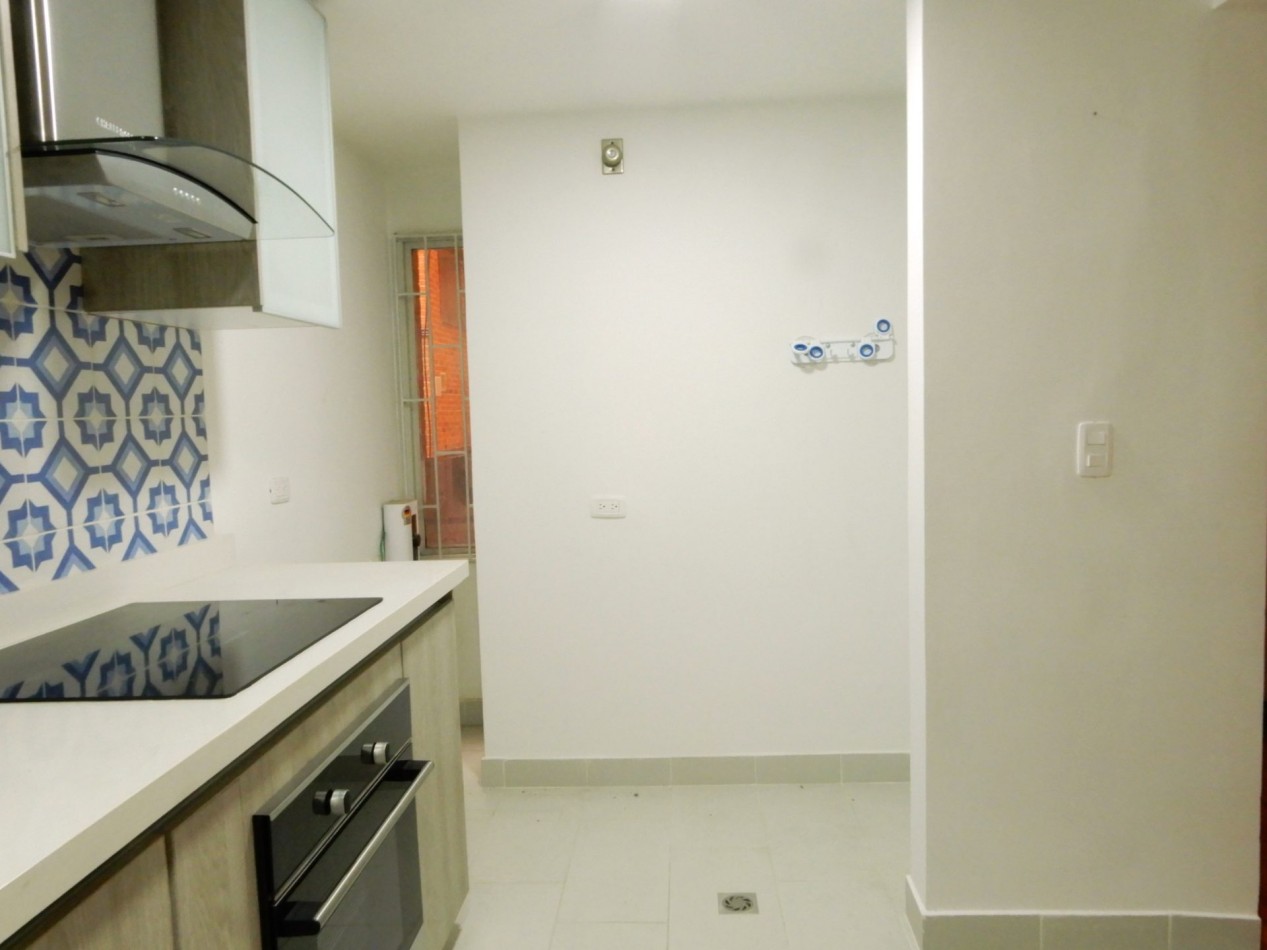 Apartamento en Arriendo Multicentro 1 Alcoba Estudio y Parqueadero