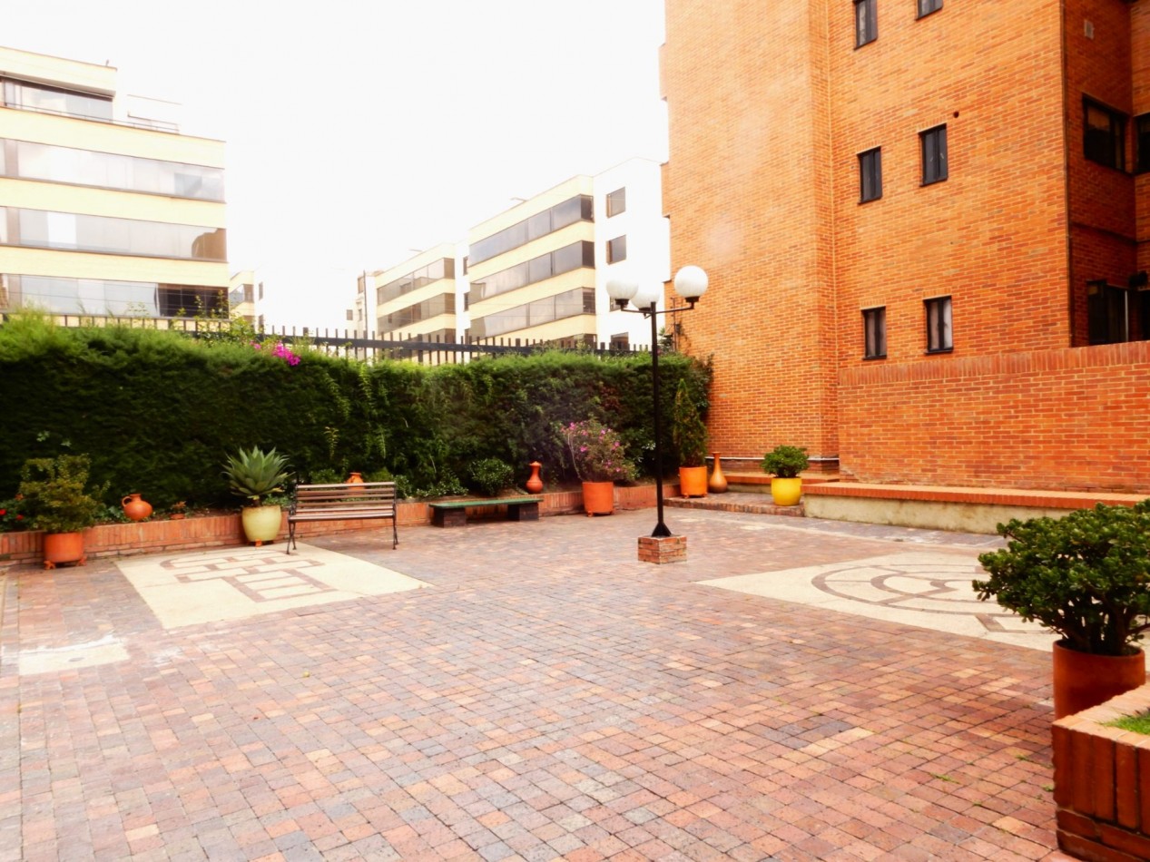 Apartamento en Arriendo Multicentro 1 Alcoba Estudio y Parqueadero