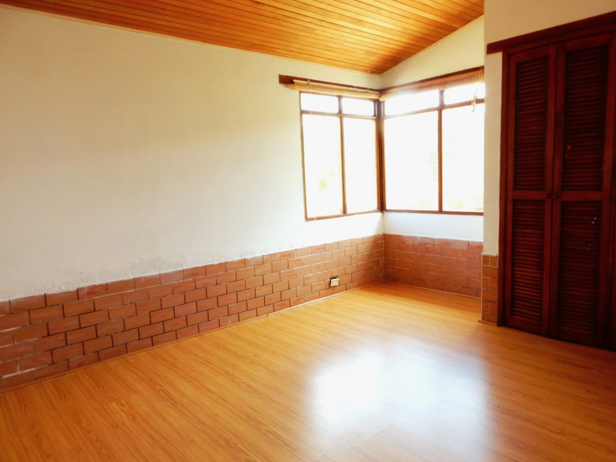 Casa en Venta La Calera Vereda Buenos Aires rodeada de jardines