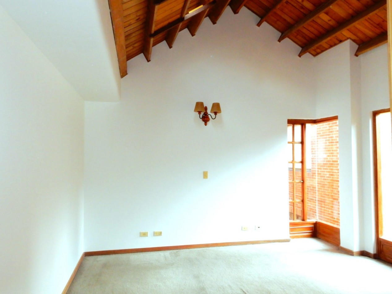 Casa en Venta La Calleja en Conjunto Cerrado